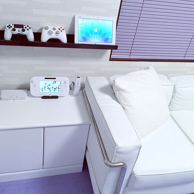 higの任天堂-Newニンテンドー3DS LL パールホワイトの家具・インテリア写真
