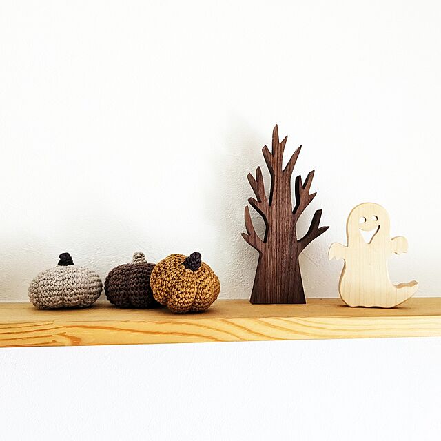 tabasaの-ハロウィン 飾り 木製 Boo ゴースト お化け ブー インテリア 雑貨 インテリア小物 置物 かわいい オブジェの家具・インテリア写真