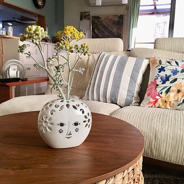 puriyuzuの-ビヨン・ヴィンブラッド フラワーボウル スモール 55280 おしゃれ かわいい Flower Bowl S ホワイト 白 BJORN WIINBLAD デンマーク 北欧 花瓶 一輪挿し ベイス アート オブジェ 置物の家具・インテリア写真