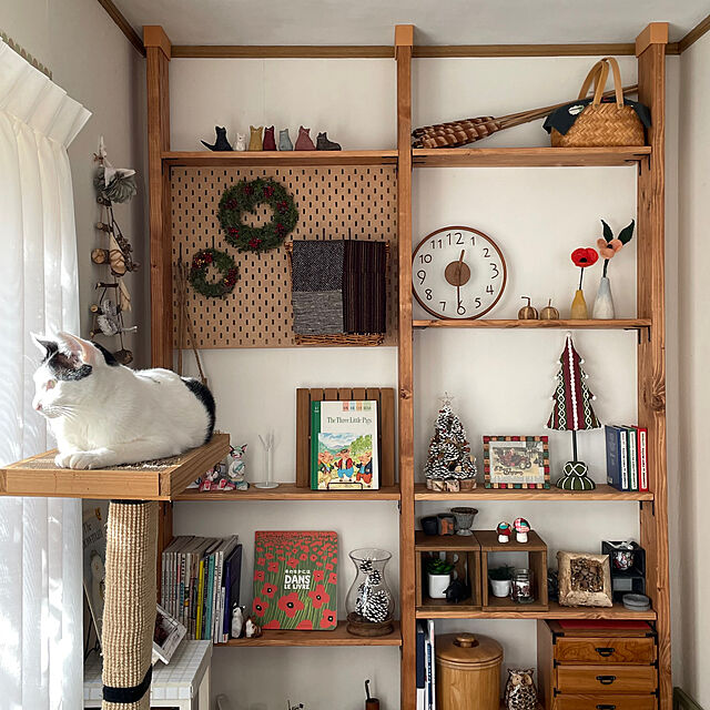 nobikoの-本のなかには [ ファニー・マルソー ]の家具・インテリア写真