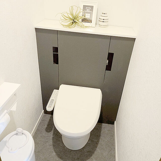 yukoのLIXIL-LIXIL(リクシル) INAXトイレ用 棚付2連紙巻器 ピュアホワイト CF-AA64/BW1の家具・インテリア写真