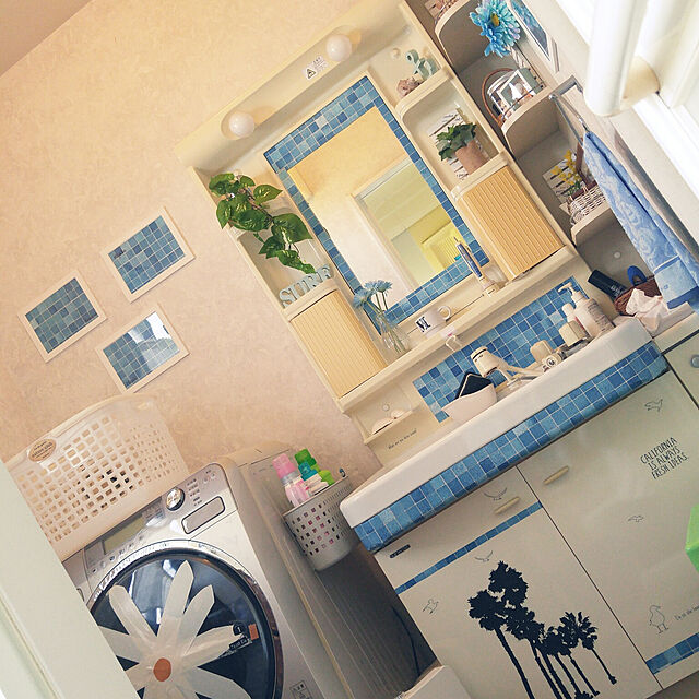 773の-3world DIY タイル調 防水 壁紙 シール 45ｃｍｘ10ｍ SW921クリアブルーの家具・インテリア写真