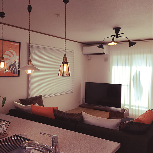 SABOTENのVANCORE-VANCORE 暖しい純色 北欧のシンプルデザイン 無地 クッションカバー 亜麻 座布団 車やソファー用枕カバー(7色4サイズ) 60*60 オレンジの家具・インテリア写真