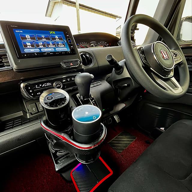 写真付きレビュー ゴミ箱 車 車用 カーメイト Dz309 おもり付ゴミ箱 カーボン調レッド フタ付 カー用品 ダストボックス Carmateの通販商品 口コミ情報 Roomclipショッピング