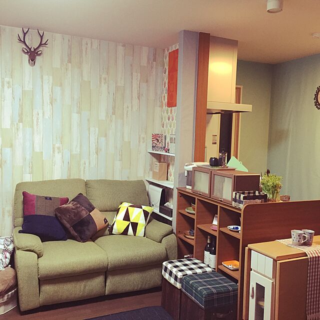 hugurouの-壁紙 のりなしの家具・インテリア写真