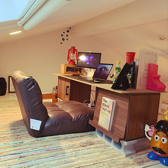 mochiのニトリ-コンパクトつながるポケットコイル座椅子(クーンS DBR) の家具・インテリア写真