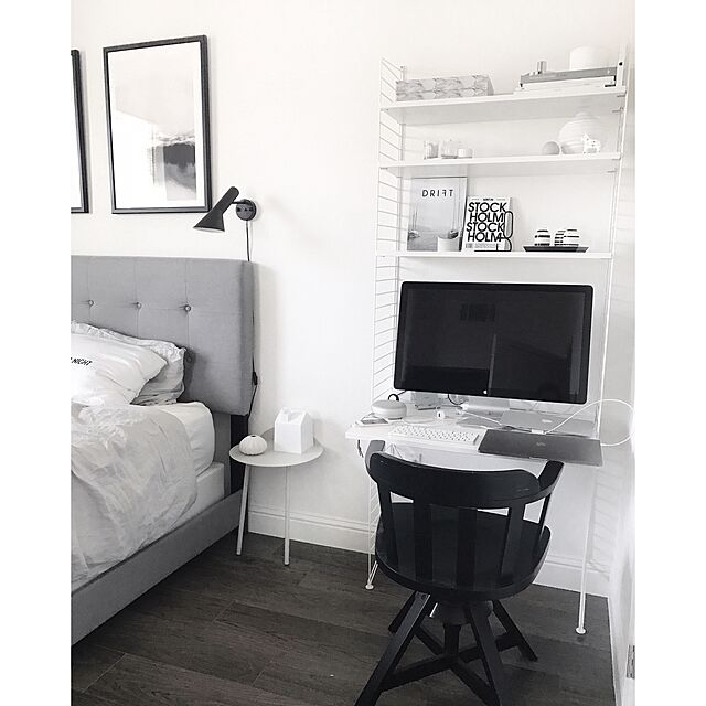 lillyのRyland Peters & Small-Monochrome Home: Elegant Interiors in Black and Whiteの家具・インテリア写真