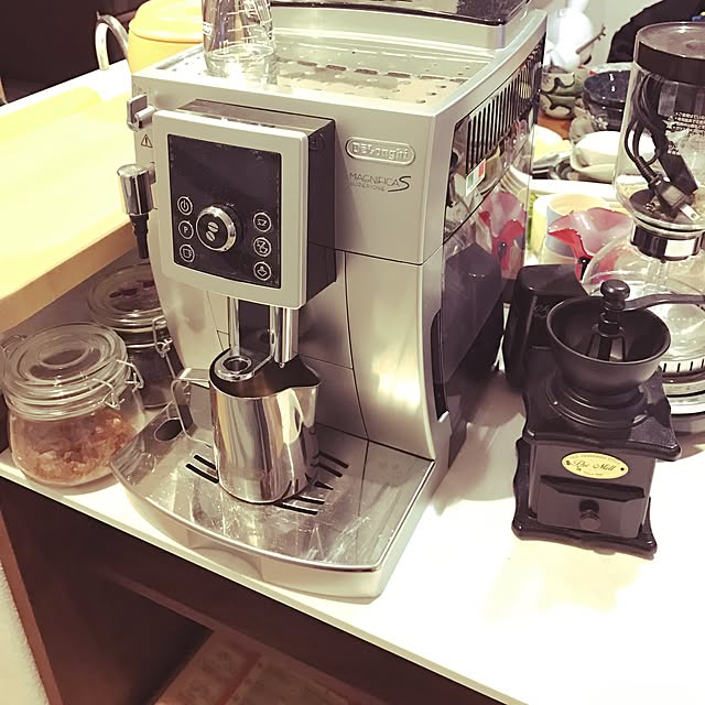 gfbe5のデロンギ・ジャパン-DeLonghi（デロンギ）コンパクト全自動エスプレッソマシン「ECAM23420SB」マグニフィカS スペリオレ ECAM23420SBの家具・インテリア写真