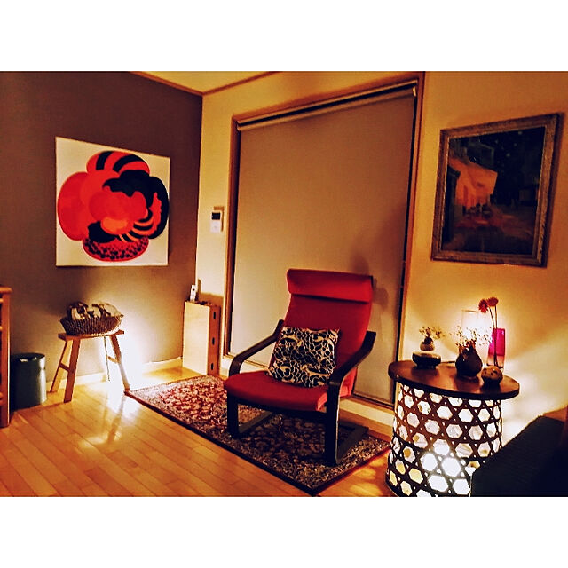 honoの-フラワーベース 神秘的な深い紫色 パープル スリムデザインの家具・インテリア写真