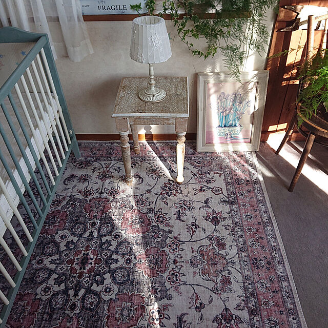 asaの萩原-アンティーク絨毯風プリントラグ カメオ 190×190 ピンクの家具・インテリア写真