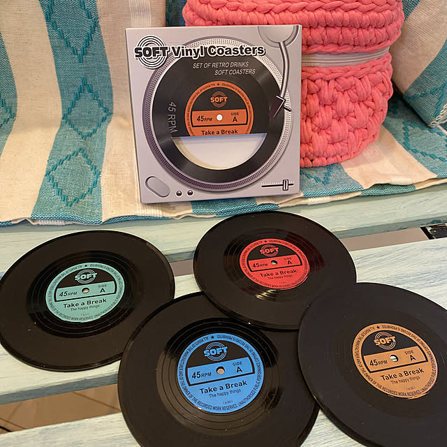 写真付きレビュー レコード コースター おもしろ ビニールレコード クラシック レトロ シリコン デザインコースター キッチン アメリカ 男前系 雑貨 生活雑貨 おしゃれ 人気 ギフト プレゼント おもしろ雑貨 ダブルスリー 父の日 おうちカフェ ベランダご飯 インスタ映え