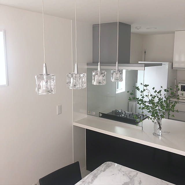 最大79%OFFクーポン ガラスキューブ4灯 ペンダントライト