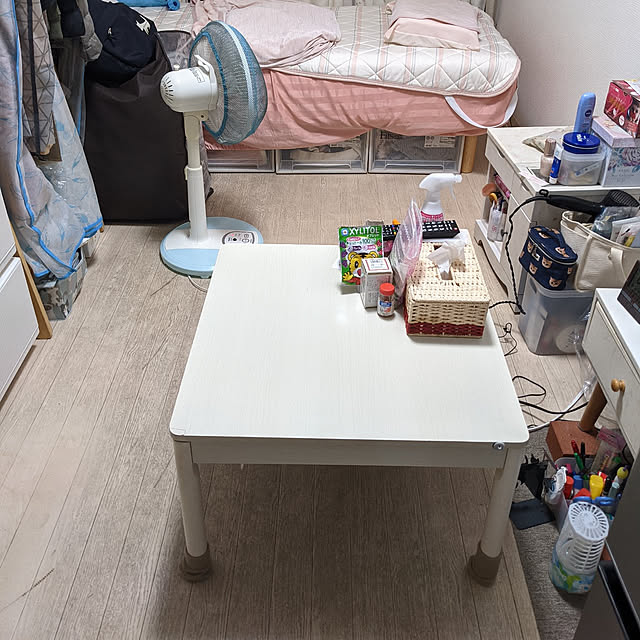 kyuのニトリ-リバーシブルこたつ(ジュリバG 8060 WH) の家具・インテリア写真