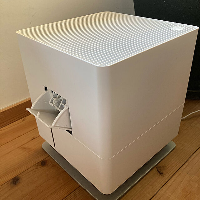 yukikoのStadler Form-Evaporator humidifier「Oskar」エバポレーター 気化式加湿器 ～10畳/ヒーターレス/アロマ/細菌除去/除菌の家具・インテリア写真