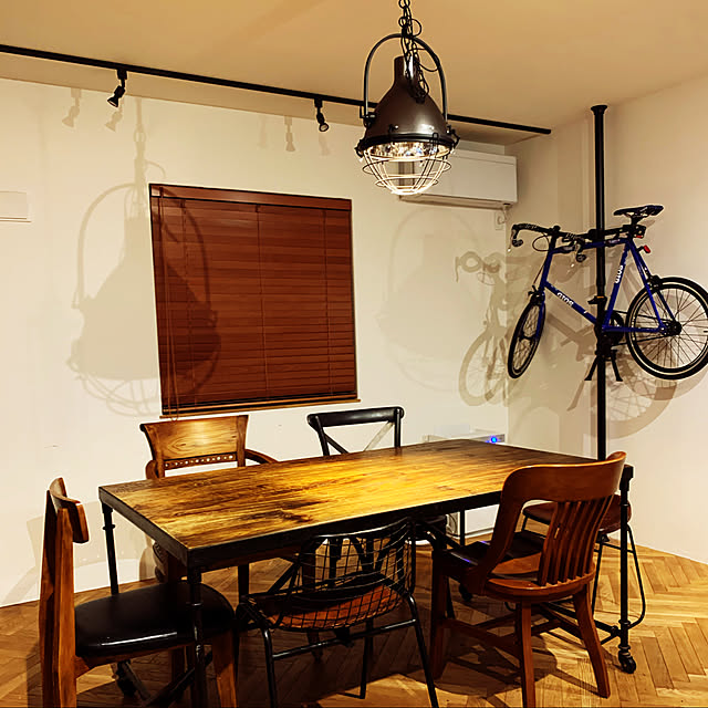 openpenのACME Furniture-ACME Furniture TRESTLES ARM CHAIRの家具・インテリア写真