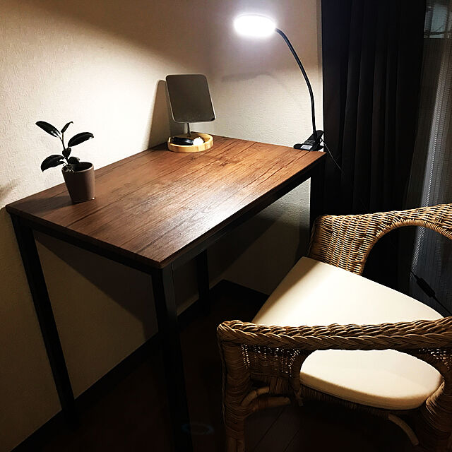 rinaの-salut!(サリュ) ライフスタイル オールドアイアンパイプテーブル その他の家具・インテリア写真