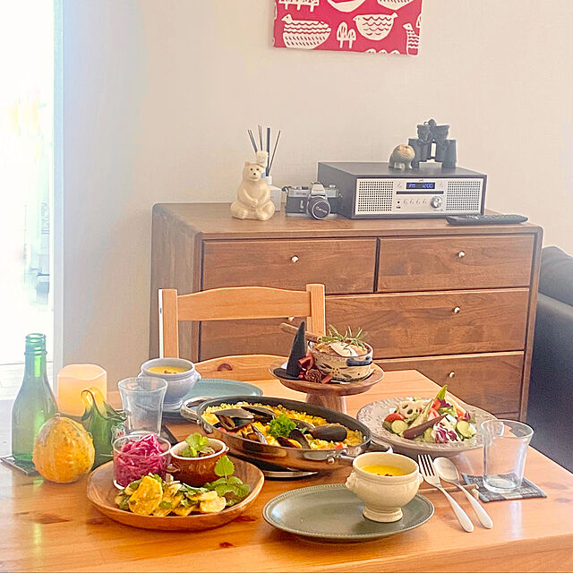 mikigumaの-ダマスク柄 アンティークな輸入食器 スーププレート スープ皿 （オフホワイト・グレージュ）ポルトガル製 おしゃれ シャビーシック アンティーク風 洋食器の家具・インテリア写真