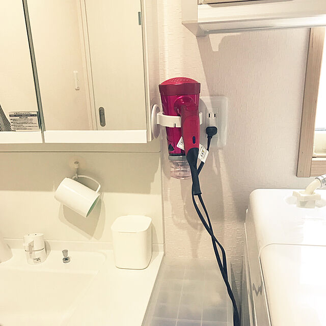fumie1201の-ドライヤーホルダー ヘアドライヤーホルダー 壁掛けラック ヘアドライヤー置き 浴室収納ラック 洗面所 お風呂場 動画説明ありの家具・インテリア写真
