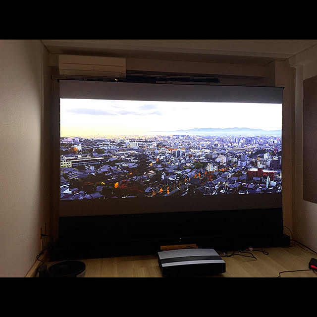 HUIZHOU VIVIDSTORM FILM AND TELEVISION EQUIPMENT CO., LTD. レーザープロジェクター