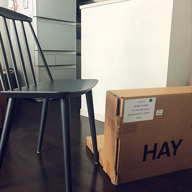 mi.shu.ayu.の-正規品 北欧家具 HAY ヘイ chair 椅子 J77 STONEGRAY ストーングレー インテリア ダイニング STAYHOME ポイント消化の家具・インテリア写真