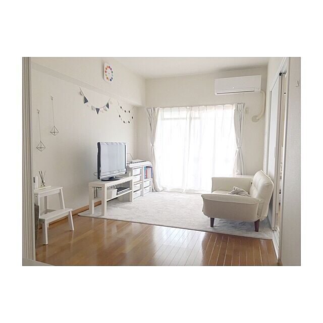 ___k___319の-ウォールクロック（ホワイト）DASSIGTの家具・インテリア写真