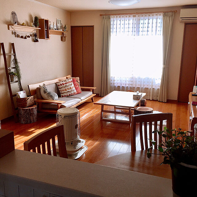 mckのニトリ-天然木センターテーブル(アケビNA 135) の家具・インテリア写真
