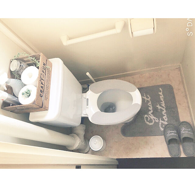 mikabom5のエステー-【アスクル限定】トイレの消臭スプレー 濃縮タイプ 無香性 1本 エステー  オリジナルの家具・インテリア写真