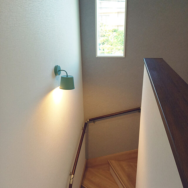 chiiのオーデリック-オーデリック LEDブラケットライト 白熱灯60W相当 電球色 モスグリーン OB255070LDの家具・インテリア写真