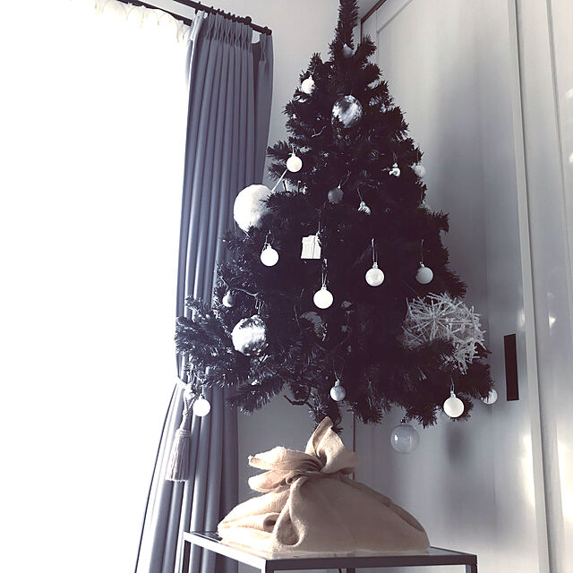 Cocoaの-[ピ][1個入]3Dフロストスターオーナメント　1個　直径20cmの超ドデカサイズのクリスマスオーナメント 雪降るオーナメント 華やかオーナメント スタイリッシュ 大きめ 天井や壁に吊るしてもおしゃれ オブジェ クリスマスオーナメント 北欧の家具・インテリア写真