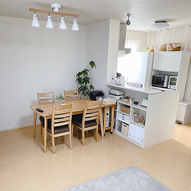 asuのニトリ-ダイニングテーブルセット(DTガルフ/DCガルフBR) の家具・インテリア写真