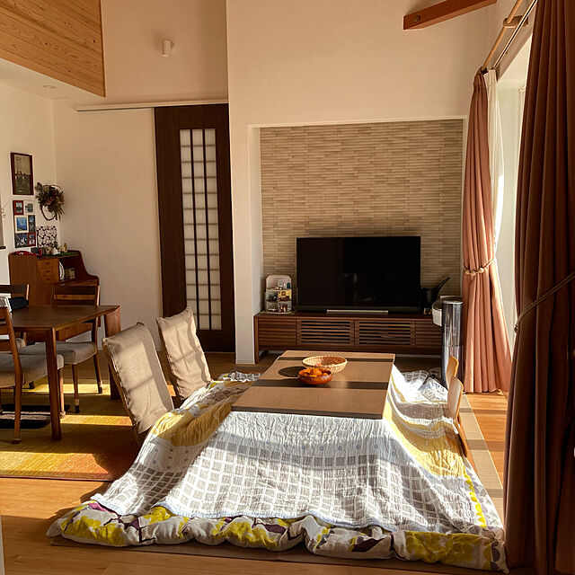 mkmkmoominの-天童木工 座イス S-5046KY-NT ケヤキ板目(ナチュラル色) スタッキング可能の家具・インテリア写真