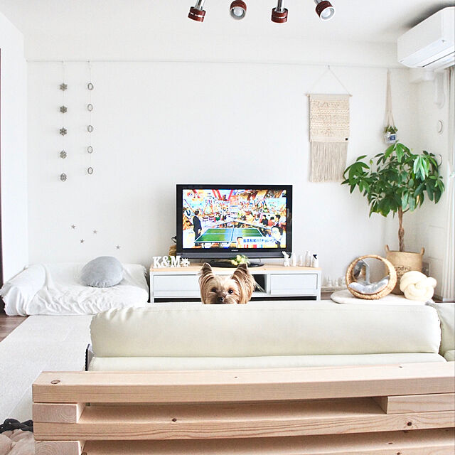 KAZUMAのフジキン-レイアウト自由!フロアカウチソファ「SQURE」スクーレ 4点セット ホワイトの家具・インテリア写真