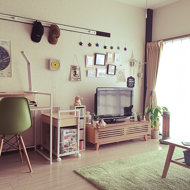 ikechonのイデアインターナショナル-BRUNO カーボンファンヒーター Nostal Stove L グリーン BOE002-GRの家具・インテリア写真