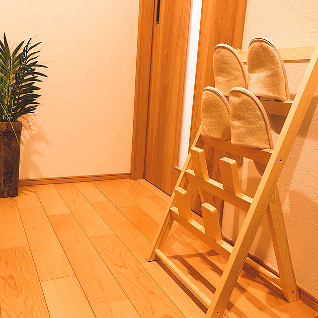 nonochuuのイケア-IKEA/イケア スリッパ立て 木製スリッパラック スタンド 玄関収納 おしゃれでシンプル パイン材の家具・インテリア写真