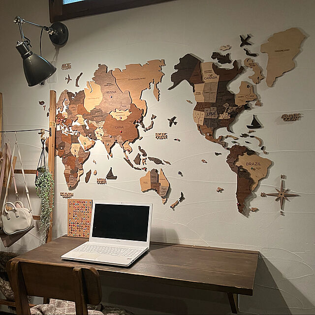 MiyabikoのENJOY THE WOOD-3D Wood World Map インテリア用壁掛け木製世界地図の家具・インテリア写真