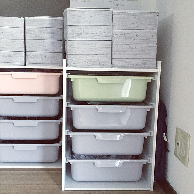 raraminのニトリ-収納ボックス カラボ 浅型(ペールイエローグリーン) の家具・インテリア写真