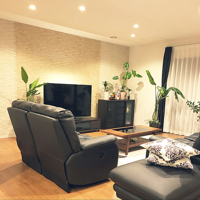 gokumamaのニトリ-2人用電動本革リクライニングソファ(Nビリーバ2 本革BK) の家具・インテリア写真