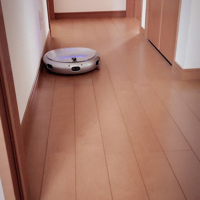 emiの-SHARP ロボット家電 COCOROBO シルバー系 RX-V80-S/送料込！の家具・インテリア写真