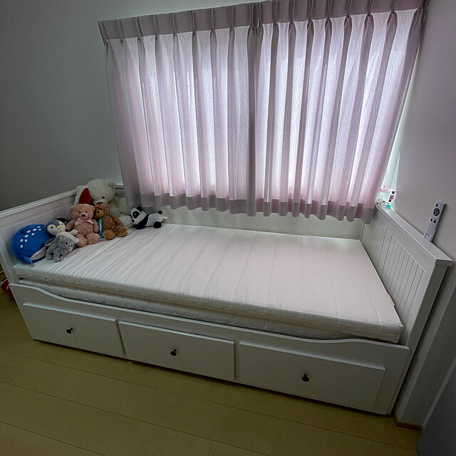 yuki.iのイケア-HEMNES ヘムネス デイベッドフレーム（引き出し×3）の家具・インテリア写真