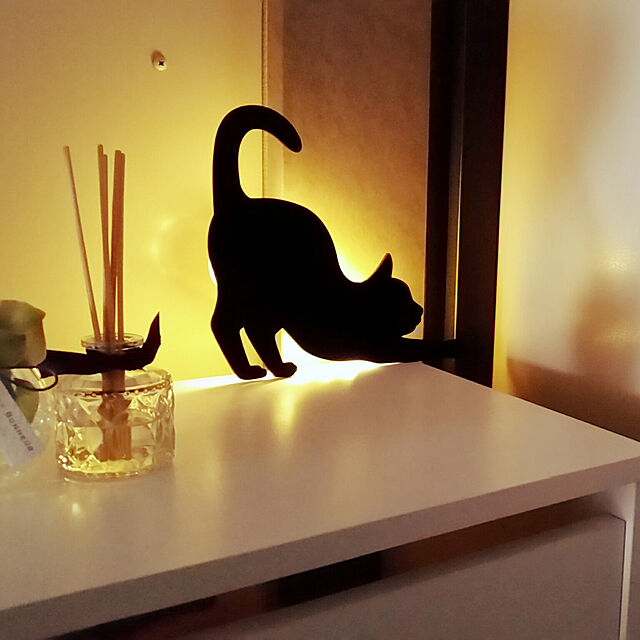 KNの-【ショップ限定】CAT Wall Light キャットウォールライト　壁面取付LEDライト「のびのび」の家具・インテリア写真