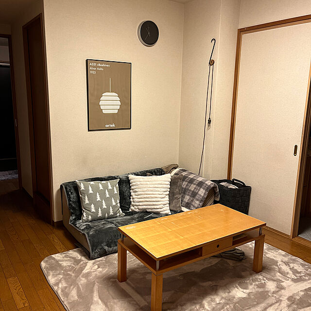 makkoのFine Little Day-FINE LITTLE DAY | GRAN - GREY/WHITE (no.1609) | クッションカバー【北欧 スウェーデン シンプル リビング おしゃれ】の家具・インテリア写真
