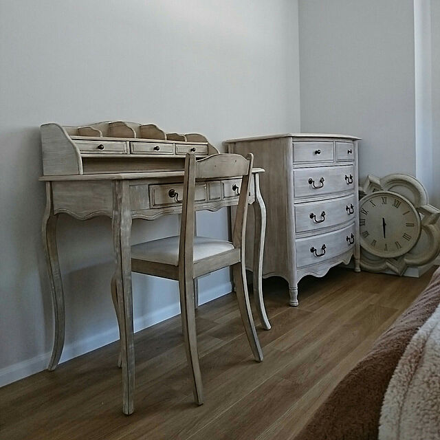figaroの三栄コーポレーション-ラウンドコンソールテーブル 木製テーブル アンティーク調 シャビーシック 椅子 チェア 木製 ウッド クラシック調 姫の家具・インテリア写真