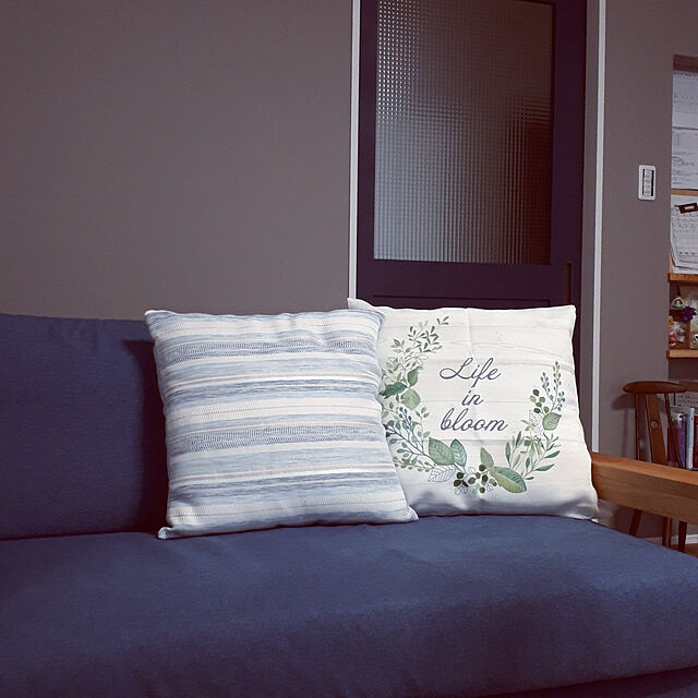 minのニトリ-クッションカバー(フェミストライプ) の家具・インテリア写真