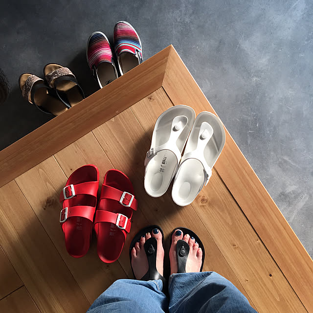 Mamiの-【店内全品★P5倍！】ビルケンシュトック ギゼ EVA BIRKENSTOCK サンダル メンズ レディース ブラック 黒 ホワイト 白 ピンク シルバー 128201 128221 128241 1001505 1003496 1013096 1013097 1017995 1019143 1019161 1019121 1019147 サンダル コンフォートの家具・インテリア写真