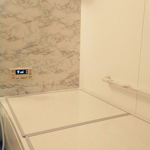 7OfPinkRedのオーエ-オーエ 組み合わせ 風呂ふた アイボリー 2枚組:幅73×長さ148cm用 防カビ 抗菌 日本製 L-15 2枚入の家具・インテリア写真