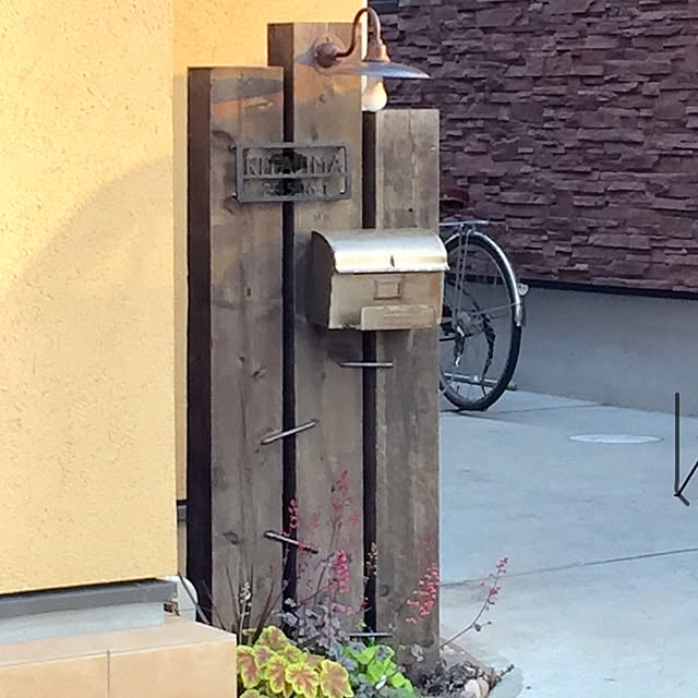 写真付きレビュー 玄関 照明 屋外 Led 門柱灯 門灯 外灯 A灯 Ldt 1 Led電球 7 8w おしゃれ 人気 ポーチライト ガーデンライト 表札灯 玄関ライト 玄関照明 屋外照明 照明器具 アンティーク レトロ ブラケットの通販商品 口コミ情報 Roomclipショッピング