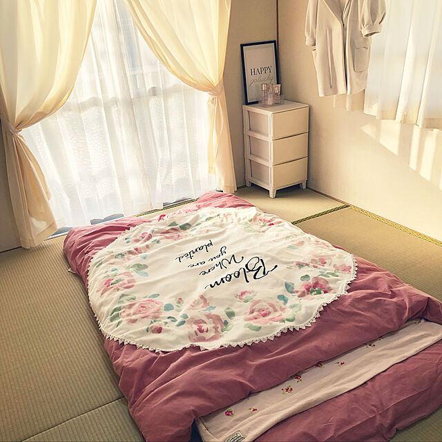 hiinaのニトリ-敷布団カバー ダブル(ファン RE D) の家具・インテリア写真