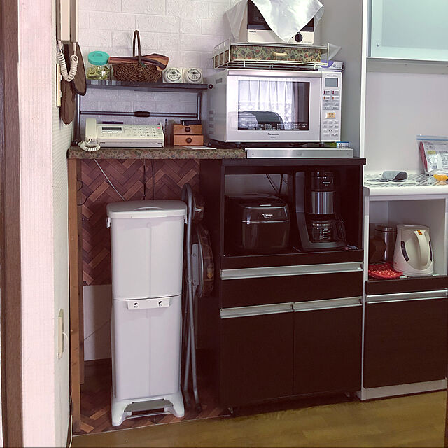 shinoのベルメゾン-[ベルメゾン] キッチンラック トースターラック 伸縮 ラック ブラウンの家具・インテリア写真