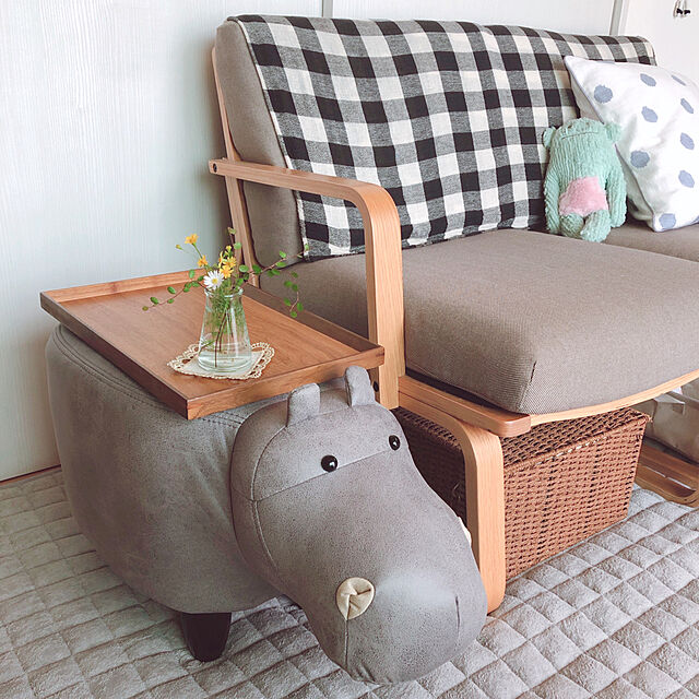 mangoの-かばモチーフの スツール「 Paul（ポール） 」 かわいい おしゃれ 座れる動物 カバ 動物スツールの家具・インテリア写真