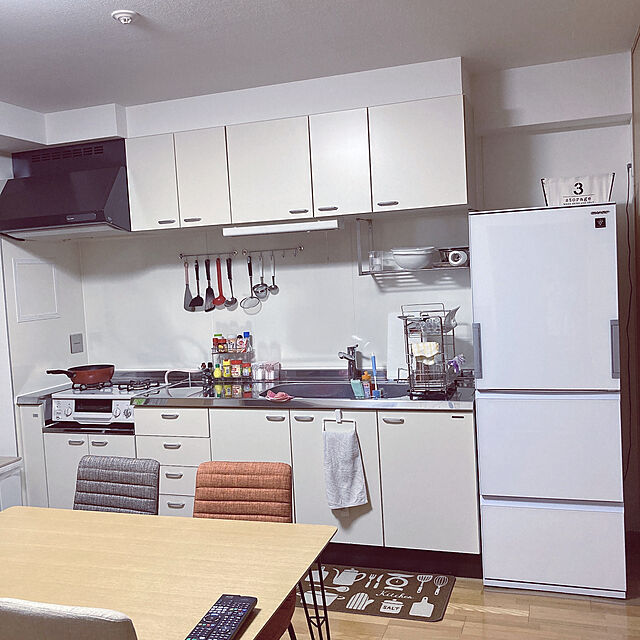 Haruekoのニトリ-キッチン対応フロアマット(ボーノ2 BR45X240) の家具・インテリア写真